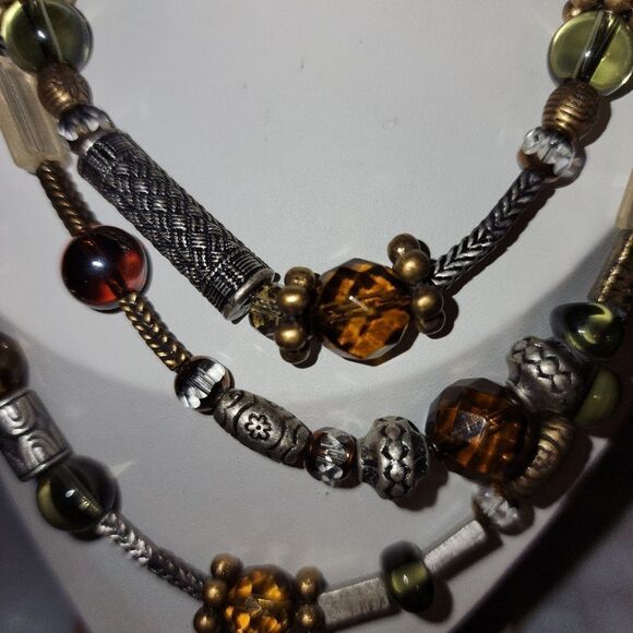 Rivera Elegant Multicolor Beaded Necklace 20"+4" - Picture 4 of 7